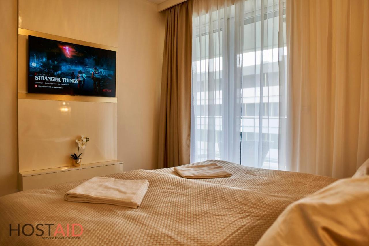 Azur Apartment - Hostaid Siofok Exterior photo
