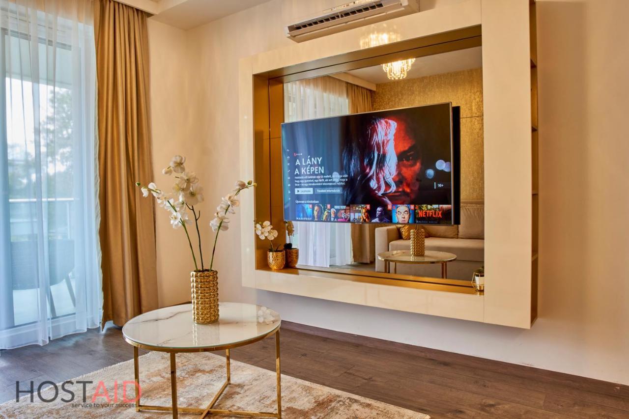 Azur Apartment - Hostaid Siofok Exterior photo
