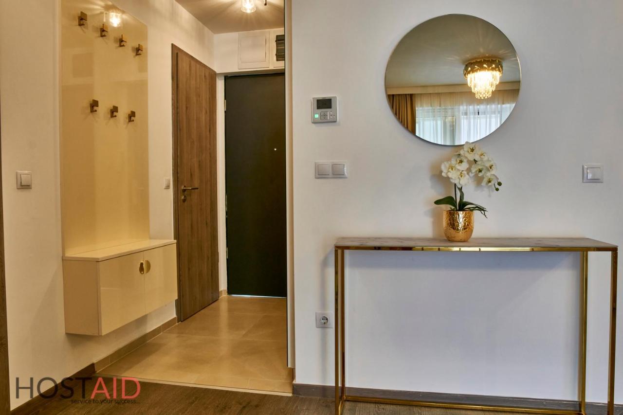 Azur Apartment - Hostaid Siofok Exterior photo