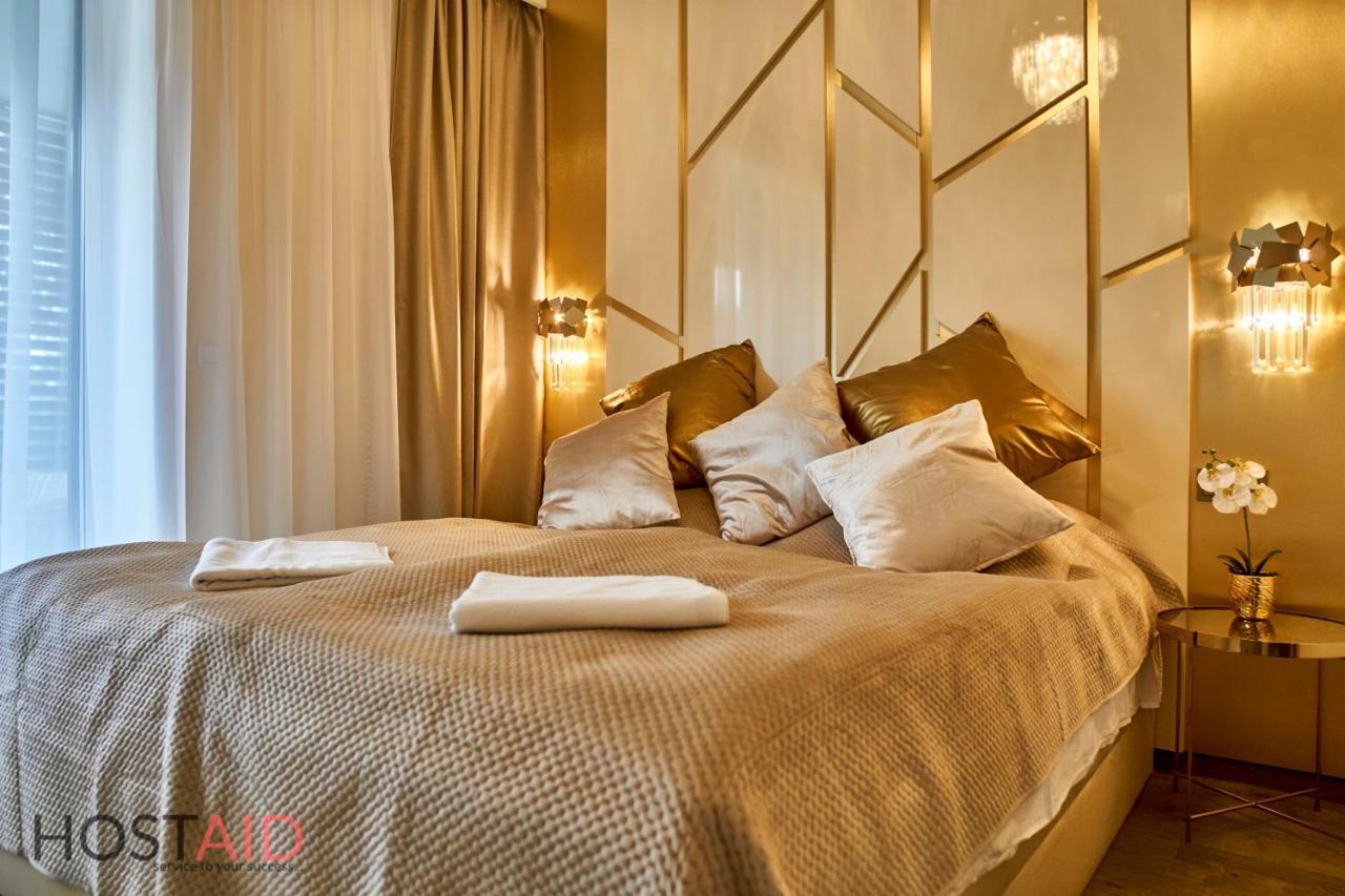 Azur Apartment - Hostaid Siofok Exterior photo